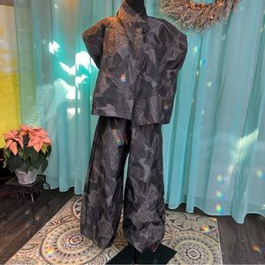 Bryn Walker black top/jacket and pants set. Size medium. NWT.